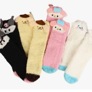 Calcetines Sanrio con Orejas - Suavidad y Ternura para tus Pies
